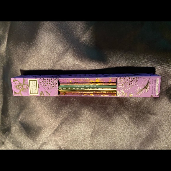 WINKY LUX Other - Winky Lux unibrow